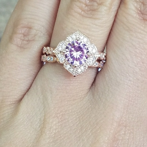 NEW Rose Gold Pink Round Cut Ring - Picture 3 of 4